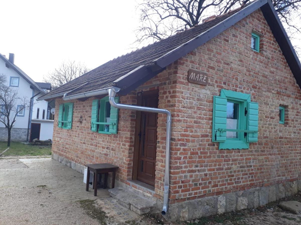 Hostel Majsic Otočac Kamer foto