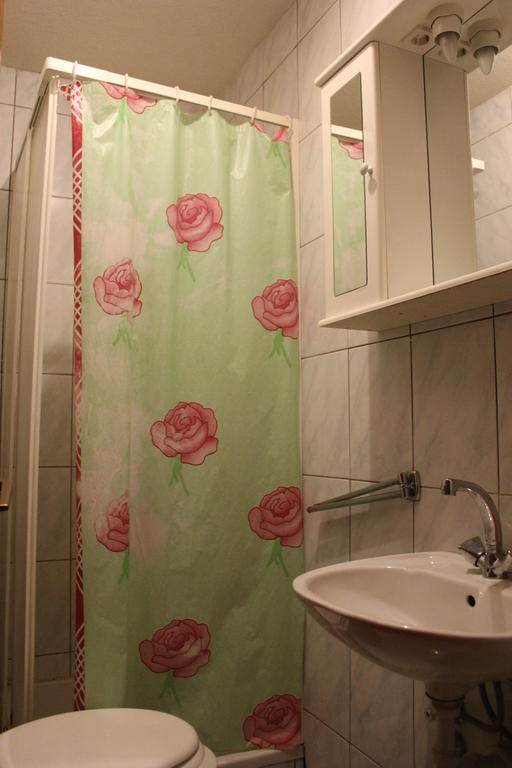 Hostel Majsic Otočac Buitenkant foto